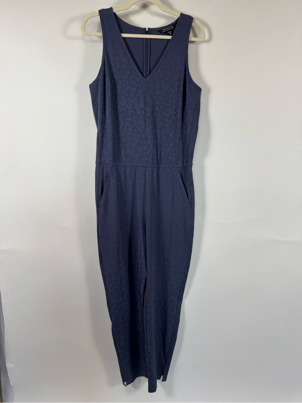 Athleta‎ Brooklyn Textured Jumpsuit Size 10 Animal Print Casual Comfortable Soft